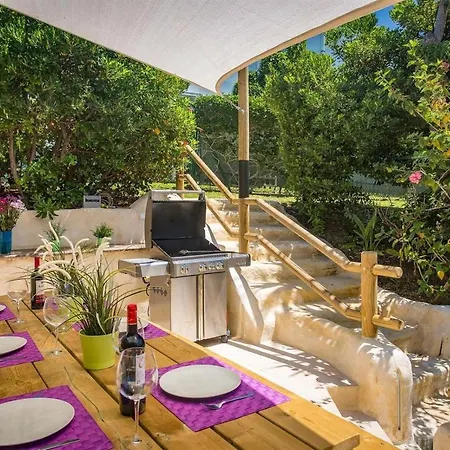 Casa Eucalyptus Family Holiday home