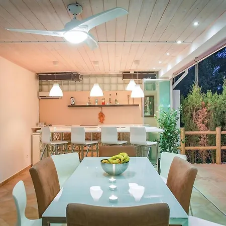 Будинок відпочинку Casa Eucalyptus Family