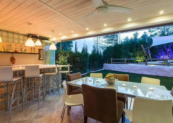 Casa Eucalyptus Family Estepona