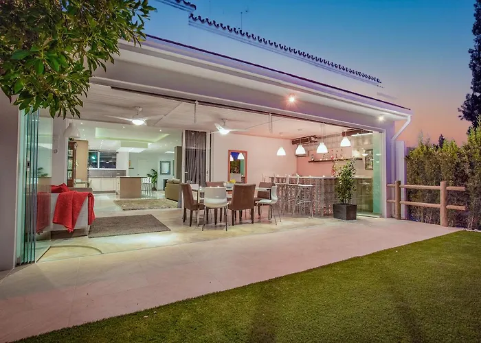 Casa Eucalyptus Family * Estepona